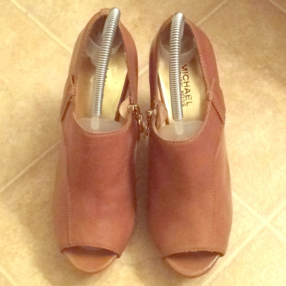 Michael Kors open toe zip platform sandals